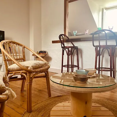 Le Trait De Cote Vue Commerces Et A Pied * 奥尔特