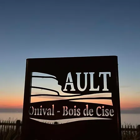 Le Trait De Cote Vue Commerces Et A Pied 公寓